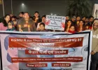 केजीएमयू में ‘लव जिहाद’ के आरोप पर उबाल: कैंडल मार्च निकालकर प्रदर्शन, कार्रवाई की मांग