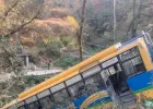 भटियात क्षेत्र में अनियंत्रित बस खाई में गिरी, सभी यात्री सुरक्षित