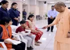 CM Yogi Janata Darshan : जनता की समस्याएं सुनीं, अधिकारियों को समयबद्ध समाधान के निर्देश