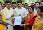 सपा सांसद की टिप्पणी पर भाजपा महिला मोर्चा का प्रदर्शन, राष्ट्रपति के नाम सौंपा ज्ञापन