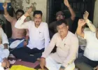Ballia News: ई-रजिस्ट्री के निजीकरण के विरोध में दस्तावेज लेखकों की अनिश्चितकालीन हड़ताल शुरू