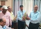 बलिया में इंडियन रेड क्रॉस सोसायटी ने नवागत सीएमओ डॉ. अभय नारायण राय का किया स्वागत