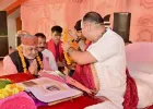 Ballia News : शिव महापुराण कथा के पांचवें दिन पं. प्रदीप मिश्रा ने बताया शरणागति और संगति का महत्व, देर रात किए भृगु व बालेश्वर मंदिर के दर्शन
