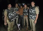 Ballia News: मुठभेड़ में पांच अंतरराज्यीय वाहन चोर गिरफ्तार, एक के पैर में लगी गोली
