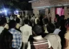 नवविवाहिता के कमरे में मिला विवाह कराने वाला अगुवा, पति ने बाहर से बंद किया दरवाजा; पुलिस कर रही जांच