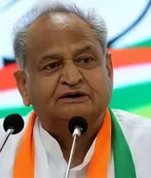 Bihar Election 2025: अशोक गहलोत बोले, “तेजस्वी यादव पर पूरा भरोसा, भाजपा बताए उसका मुख्यमंत्री चेहरा कौन?”