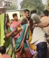 Lucknow News: मृत सफाई कर्मी के परिजनों का आरोप, सुशांत गोल्फ सिटी पुलिस ने की पिटाई, फोड़ा सिर और तोड़ा पैर