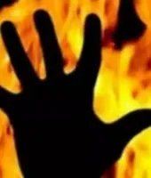 सिद्धार्थनगर में दिल दहला देने वाली वारदात : पत्नी ने पेट्रोल डालकर पति को जिंदा जलाने की कोशिश, हालत नाजुक