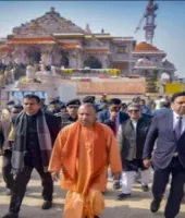 मुख्यमंत्री योगी ने ध्वजारोहण समारोह की तैयारियों का किया निरीक्षण, 25 नवंबर को आएंगे प्रधानमंत्री मोदी