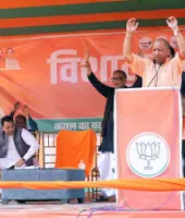 Bihar Election 2025 : CM योगी बोले.. बिहार को अपराध नहीं, विकास की सरकार चाहिए; NDA की एलईडी लाइट में जगमगाएगा प्रदेश