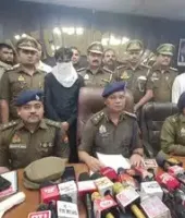 नोएडा: शादी का दबाव बढ़ा तो प्रेमी ने की प्रेमिका की नृशंस हत्या, सिर-हथेलियां काट नाले में फेंका — ऐसे खुला सनसनीखेज राज