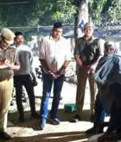 Jaunpur News: प्रेम प्रसंग के शक में 22 वर्षीय युवती की गला रेतकर हत्या, आरोपी की तलाश में पुलिस की 4 टीमें सक्रिय