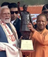 प्रधानमंत्री मोदी ने लखनऊ में राष्ट्र प्रेरणा स्थल राष्ट्र को किया समर्पित, महान नेताओं की प्रतिमाओं का किया अनावरण