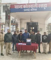 Ballia News: रेडियम स्टीकर के नाम पर अवैध वसूली का भंडाफोड़, गिरोह के छह आरोपी गिरफ्तार