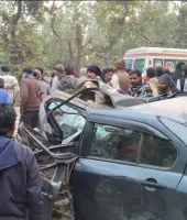 सहारनपुर में रफ्तार का कहर: अनियंत्रित कार पेड़ से टकराई, चार युवकों की मौत