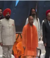 गोरखपुर : CM योगी ने युवाओं को दी नसीहत, ड्रग्स और स्मार्टफोन की लत से दूर रहने की जरूरत