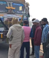 परीक्षा देने जा रही छात्रा को ट्रक ने रौंदा, मौके पर ही दर्दनाक मौत