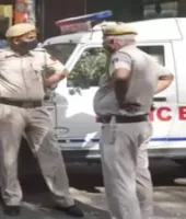 ‘ऑपरेशन क्लीन स्वीप’ : दिल्ली पुलिस ने कार्रवाई करते हुए द्वारका में अवैध रूप से रह रहे 130 विदेशियों को किया डिपोर्ट