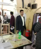 Ballia News: चकबंदी कार्यालय की अव्यवस्थाओं पर DM सख्त, दागे कई निर्देश