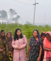 आत्मनिर्भर यूपी की मिसाल: मोरिंगा मॉडल से ग्रामीण महिलाएं बनीं स्वावलंबी, हर माह 10 हजार तक की कमाई