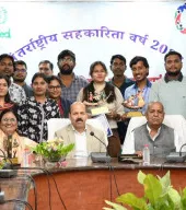 इंदिरा गांधी कृषि विश्वविद्यालय रायपुर में विद्यार्थियों को मिला सहकारिता का व्यावहारिक ज्ञान
