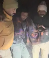 बलिया में बदमाश ने पुलिस पर चलाई गोली, जवाबी कार्रवाई में घायल, हाफ एनकाउंटर के बाद गिरफ्तार