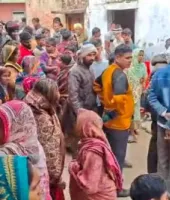 घर में घुसकर महिला बीएलओ की बांके से हत्या, फिर आरोपी युवक ने की आत्महत्या