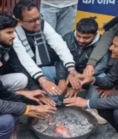 सर्दी का कहर जारी: कोहरे के बीच कड़ाके की ठंड से जनजीवन बेहाल