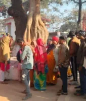 मिर्जापुर में डबल मर्डर से सनसनी: युवक ने सौतेली मां और भाई की हत्या की, शव ठिकाने लगाते वक्त गिरफ्तार