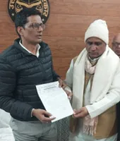 बलिया में अध्यापकों की वरिष्ठता सूची को लेकर बीएसए से मिला प्राथमिक शिक्षक संघ, सुधार की मांग उठाई