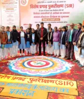 विशेष प्रगाढ़ पुनरीक्षण–2026: SIR के बाद 4.5 लाख नाम कटे, बलिया में अब 20.54 लाख मतदाता