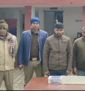 बलिया पुलिस की सतर्कता से डकैती की साजिश नाकाम, दो शातिर गिरफ्तार; हथियार व पिकअप बरामद