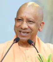 होली पर सीएम योगी ने दी प्रदेशवासियों को शुभकामनाएं, कहा– योजनाओं की घोषणा नहीं, प्रभावी क्रियान्वयन सरकार की प्राथमिकता