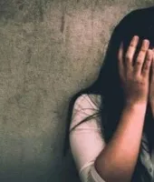 बलिया : शौच के लिए गई महिला से दुष्कर्म, आरोपी ने दी गोली मारने की धमकी