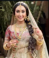 Entertainment News : ‘घरवाली पेड़वाली’ में लतिका के ग्लैमरस देसी लुक्स से दर्शकों को आकर्षित कर रहीं प्रियंवदा कांत