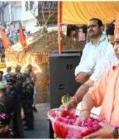 सीएम योगी ने प्रदेशवासियों को दी होली की शुभकामनाएं, कहा—शांति और सुरक्षा के माहौल में ही उमंग के पर्व मनाए जाते हैं