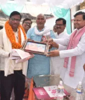 बलिया: सेवानिवृत्त शिक्षकों का सम्मान, विशिष्ट बीटीसी एसोसिएशन ने दी भावभीनी विदाई