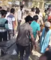 बलिया में मां-बेटे की मौत का मामला उलझा, आरोपित ससुर का शव पोखरे में मिला