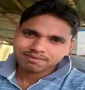 बलिया में संविदा लाइनमैन की करंट से मौत, परिजनों ने बिजली विभाग पर लगाया लापरवाही का आरोप