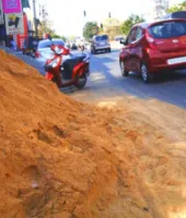 Bareilly : सड़क पर मलबा छोड़ने वालों पर सख्ती, जुर्माने के साथ होगा जब्ती अभियान