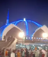 Bareilly News : उर्से ताजुश्शरिया का आगाज, परचम कुशाई के जुलूस के साथ पहुंचे अकीदतमंद