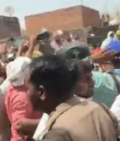 Lucknow News : गाजीपुर किशोरी मौत मामले पर सियासत तेज, सपा-कांग्रेस ने भाजपा को घेरा