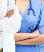 Aligarh News : महिला डॉक्टर पर हमले के विरोध में एएमयू के रेजिडेंट डॉक्टर हड़ताल पर