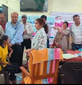 बलिया में रेड क्रॉस सोसाइटी के तत्वावधान में एचपीवी टीकाकरण, 14 बच्चियों को लगाया गया टीका