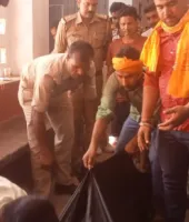 Ballia News : ट्रैक्टर-ट्रॉली की चपेट में आने से युवती की मौत, परिवार में मचा कोहराम