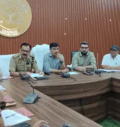 बकरीद को लेकर बलिया में पीस कमेटी बैठक, डीएम बोले- प्रतिबंधित पशुओं की कुर्बानी नहीं होगी