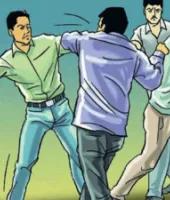 Ballia News: बलिया में जमीन पैमाइश के दौरान खूनी संघर्ष, कई घायल; चार गिरफ्तार