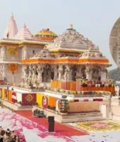 राम मंदिर परिसर में सभी मंदिरों के दर्शन अब बिना पास के, बढ़ी भीड़ तो फिर लागू होगी पुरानी व्यवस्था