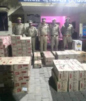 बलिया में 22 लाख की शराब बरामद, तस्कर फरार
