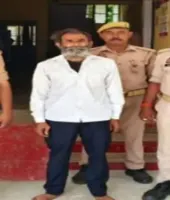 Firozabad Honor Killing : पिता ने बेटी की कुल्हाड़ी से की हत्या, बचाने आई मां भी गंभीर घायल
